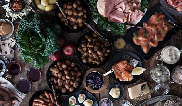 Schwedisches Weihnachtsessen: (Julbord)