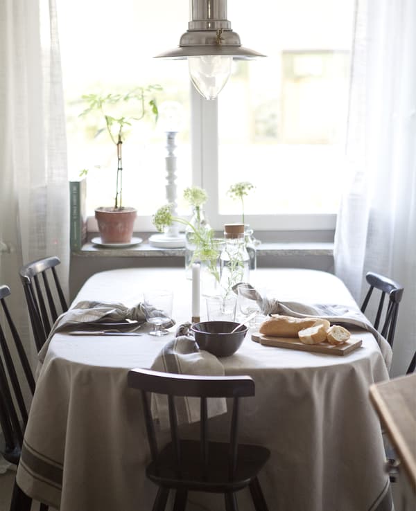 Set a simple table in advance