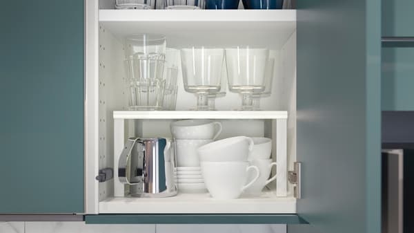 Shelf insert for kitchen drawer for optimum use of space