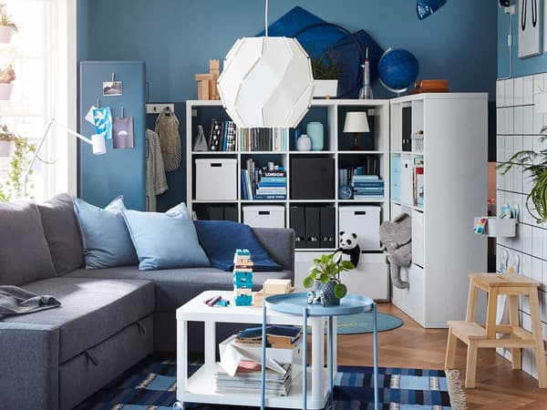 side and coffee tables