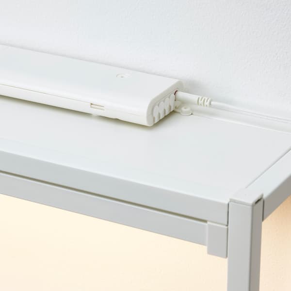 SILVERGLANS LED driver on top of a wall shelf