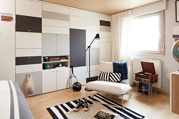 Slaapkamer met HAVSTEN zetel