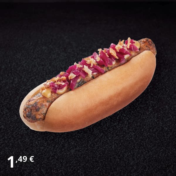Spicy hot dog with vegetable sausage