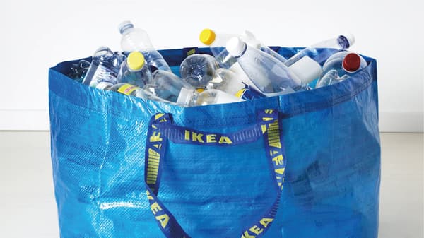 Storing bottles for recycling