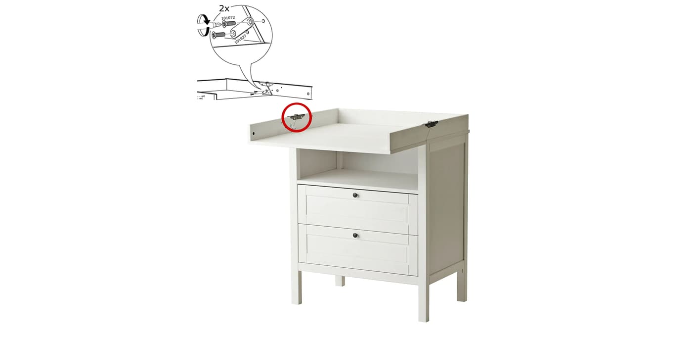 SUNDVIK changing table/chest with red circle highlighting the locking fitting that should be used at all times