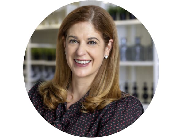Tanja Fratangeli ​