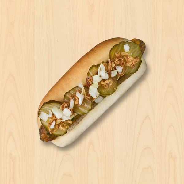 Veggie hotdog
med ketchup, sennep, remoulade, syltede agurker samt ristede og rå løg

20.-