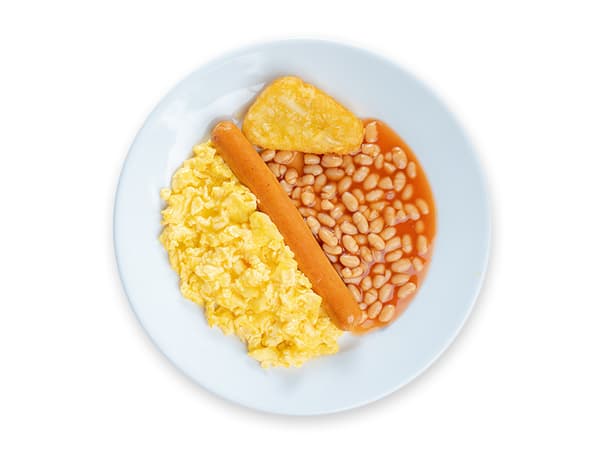 Western Breakfast
Scramble Egg with chicken sausage, hashbrown and baked beans.