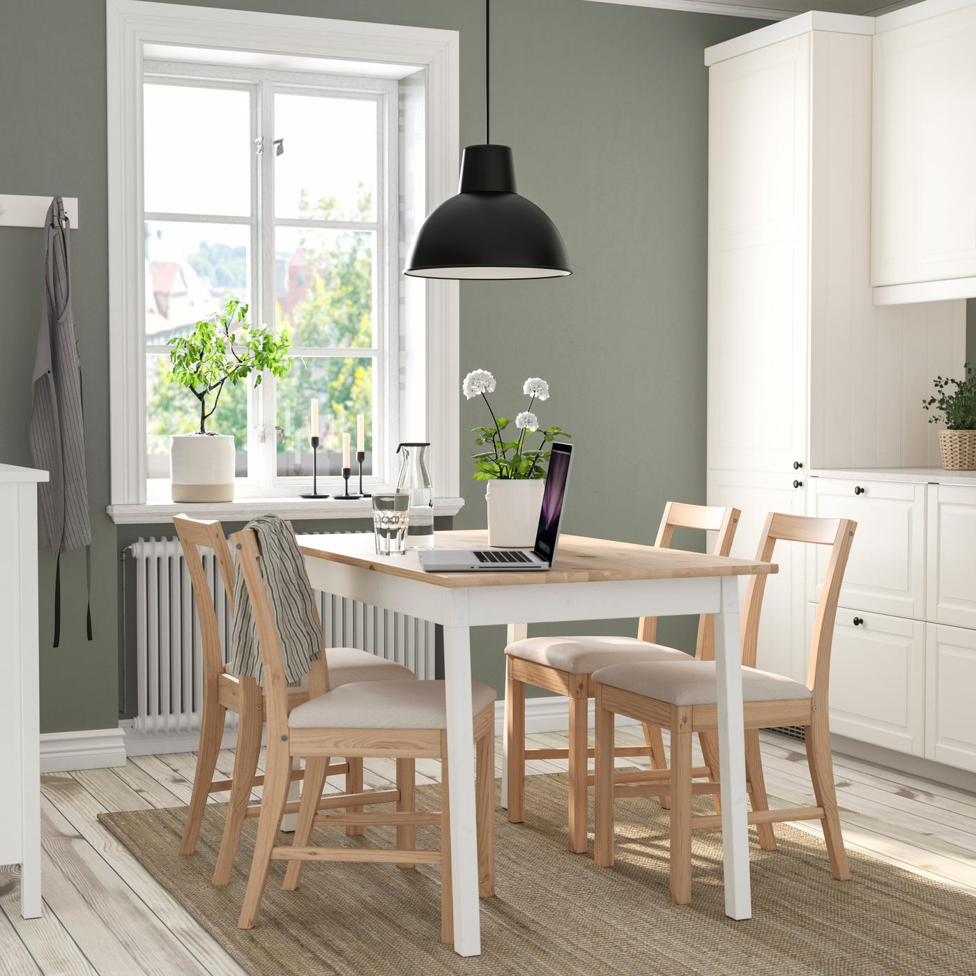 Your dream dining room is within your reach. Start with a modern PINNTORM table with chairs. Check out this dining room for under ₱25,000.