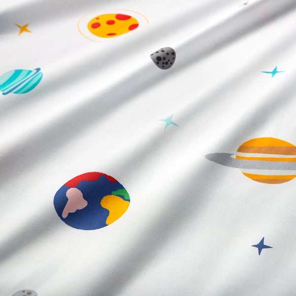 Whimsical space-themed bedding with colourful planets and stars on a soft white background. High-quality cotton and viscose blend ensures comfort.