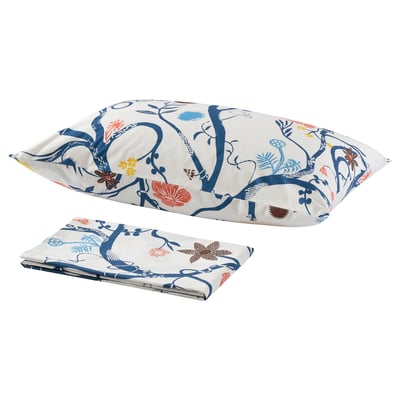 REVFINGERÖRT bed sheet set, white with blue flowers. Pillowcase and fitted sheet, made of soft cotton/lyocell blend. Envelope closure on pillowcase.