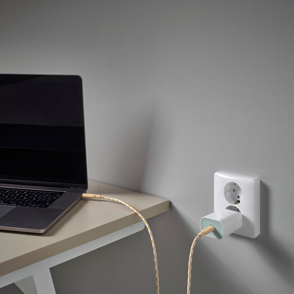 SJÖSS شاحن USB بمنفذ واحد 65 واط