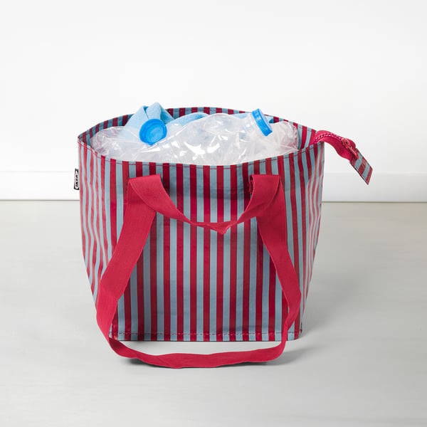 GÖRSNYGG Carrier bag, red blue/patterned, 22x15x22 cm/7 l
