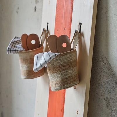 MÄVINN jute basket with kitchen tools, hangs on wall, natural colour.