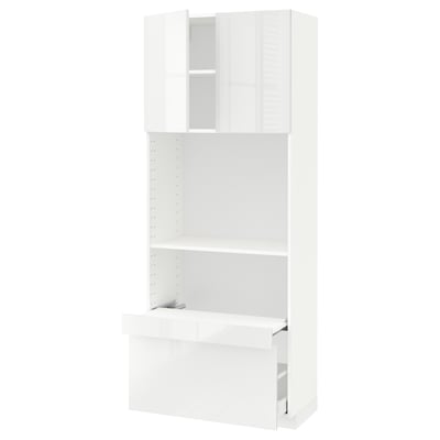 A white METOD cabinet with high-gloss doors and adjustable shelves, designed for a modern kitchen.