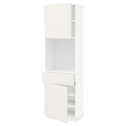 A white METOD kitchen unit with sleek, modern design and adjustable shelves.