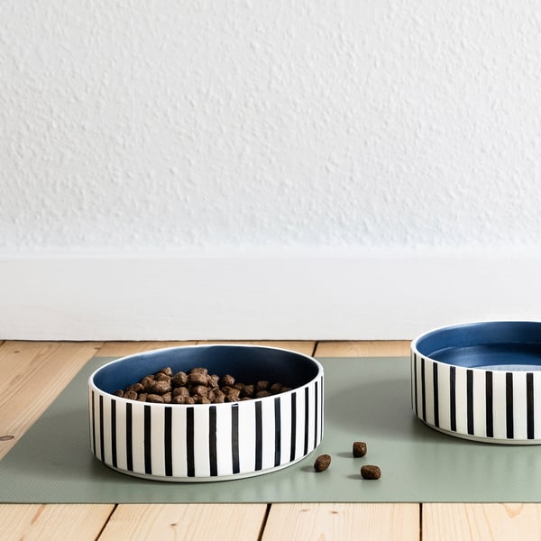 UTSÅDD ウートソッド ペットボウル, ストライプ模様 ブラックブルー/ダークブルー, 15 cm