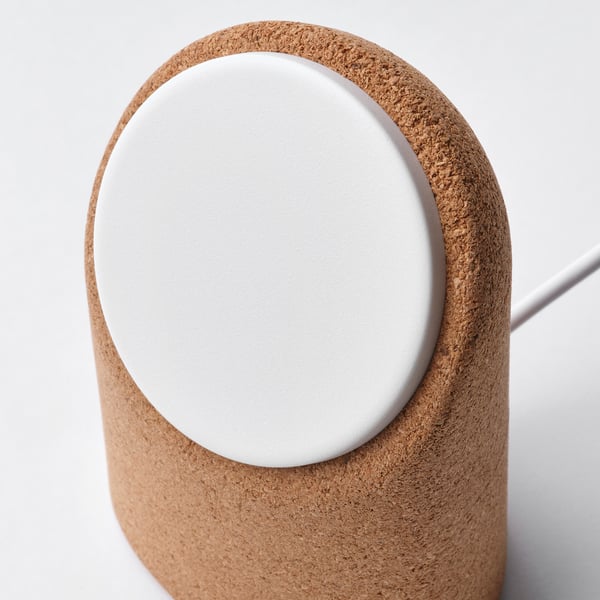 VÄSTMÄRKE ヴェストメルケ ワイヤレス充電スタンド