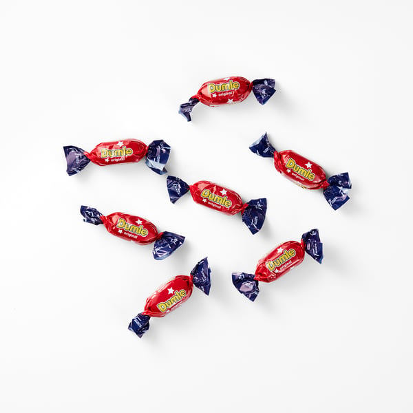 DUMLE Chocolate covered toffees, 250 g
