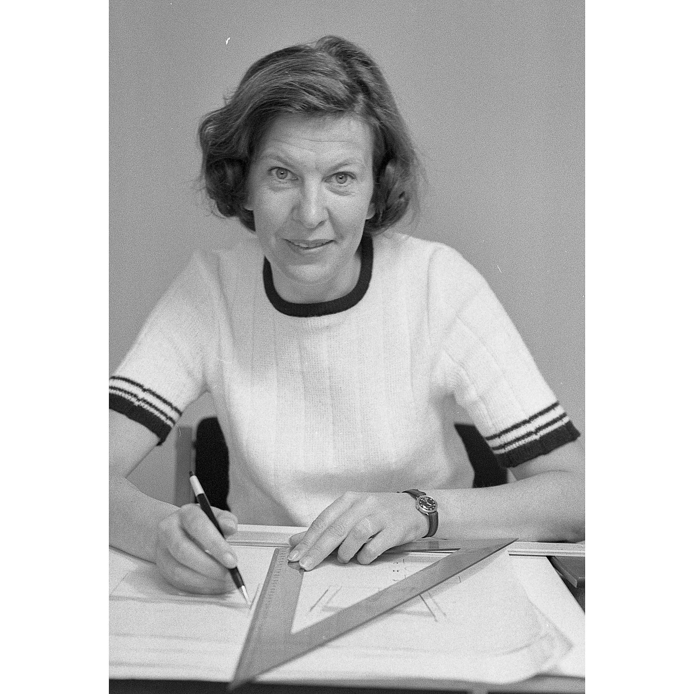 DOMSTEN 돔스텐 스툴, 오렌지/소나무