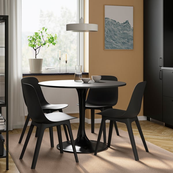 DOCKSTA / ODGER طاولة و 4 كراسي, أسود/فحمي, 103 سم