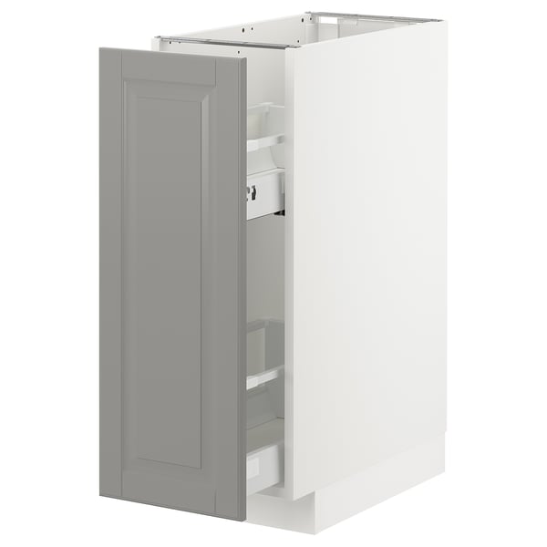 METOD kitchen cabinet in soft grey with bevelled edges, featuring a single door and pull-out shelves.