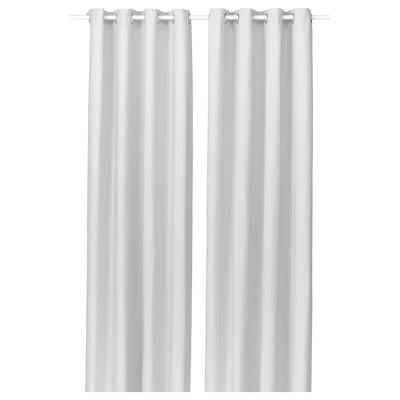 Image shows white GINSTMOTT curtains with eyelets, simple and sleek design, made from recycled polyester for sustainability and privacy.