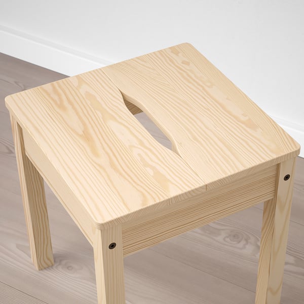 Wooden stool with handle, smooth, non-slip.