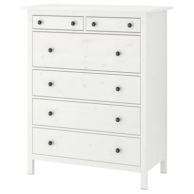 Белый комод HEMNES с 6 ящиками и деревянными ручками. Массив дерева, классическая прямоугольная форма.