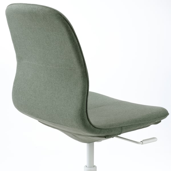 Современное офисное кресло, светло-зеленая ткань, эргономичный дизайн, регулируемый по высоте, механизм наклона.