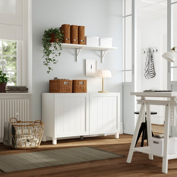 BESTÅ تشكيلة تخزين مع أبواب, Pipmakare أبيض/Stubbarp أبيض, 120x42x74 سم