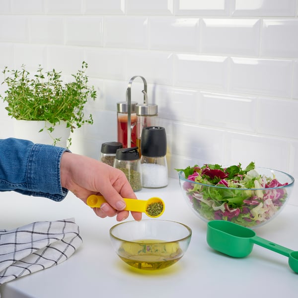 UPPFYLLD كوب قياس، طقم من ٢, أخضر ساطع/أصفر ساطع