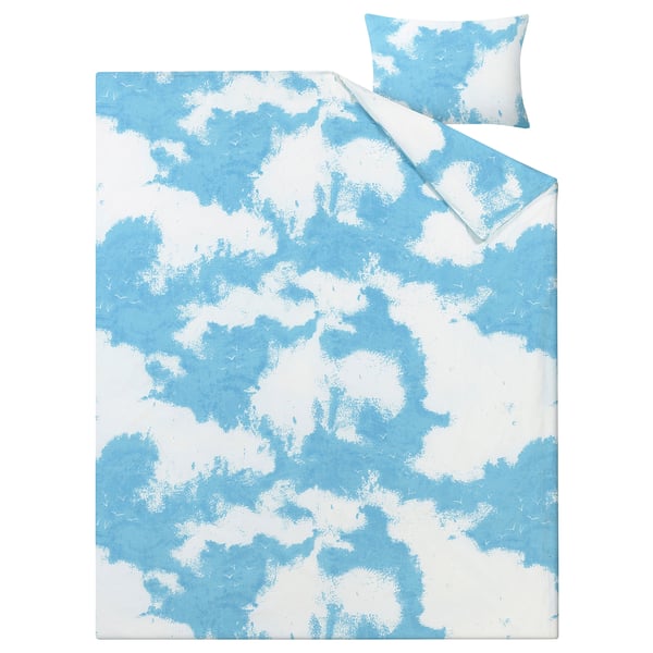 ÄNGSVITVINGE bedding set, light blue sky pattern with clouds on white, rectangular duvet cover and pillowcase, made of cotton and viscose.