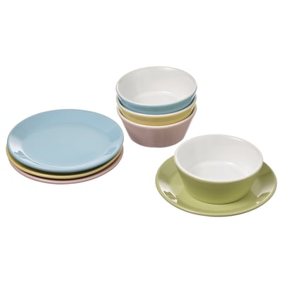 Duktil collection: colourful kids plates & bowls, stoneware, round shapes, soft colours.