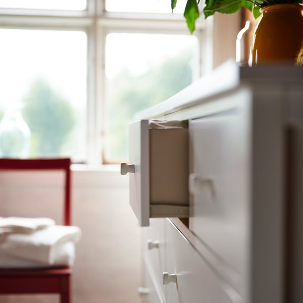 GULLABERG Chest of 8 drawers, white, 168x48x100 cm