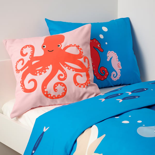 BLÅVINGAD Housse de coussin, motif pieuvre/rose, 50x50 cm