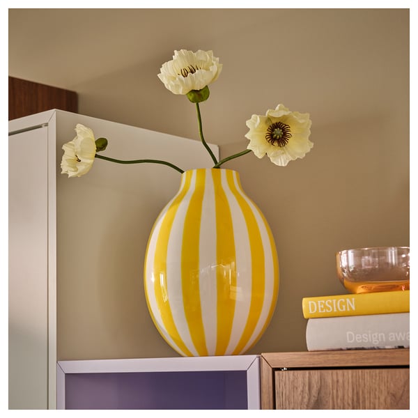 BLODBJÖRK Vase, rayé blanc/jaune, 25 cm