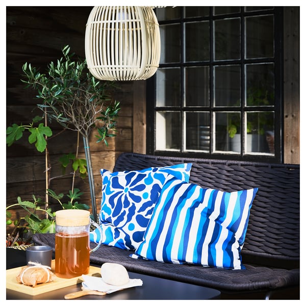 GULLBERGSÖ Housse de coussin, bleu motif rayé/extérieur intérieur, 50x50 cm