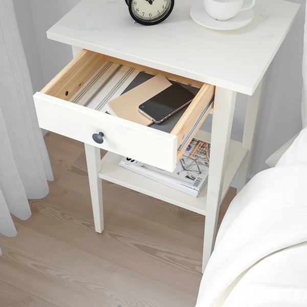 HEMNES Table de chevet, teinté blanc, 46x35 cm