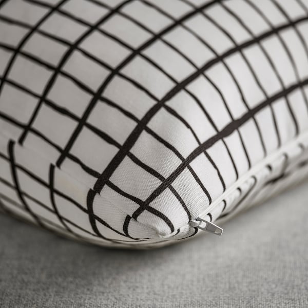 MÄSTERROT Housse de coussin, blanc/noir, 50x50 cm