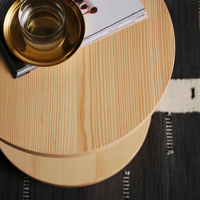 STOCKHOLM 2025 Table d'appoint, plaqué pin naturel, 40 cm