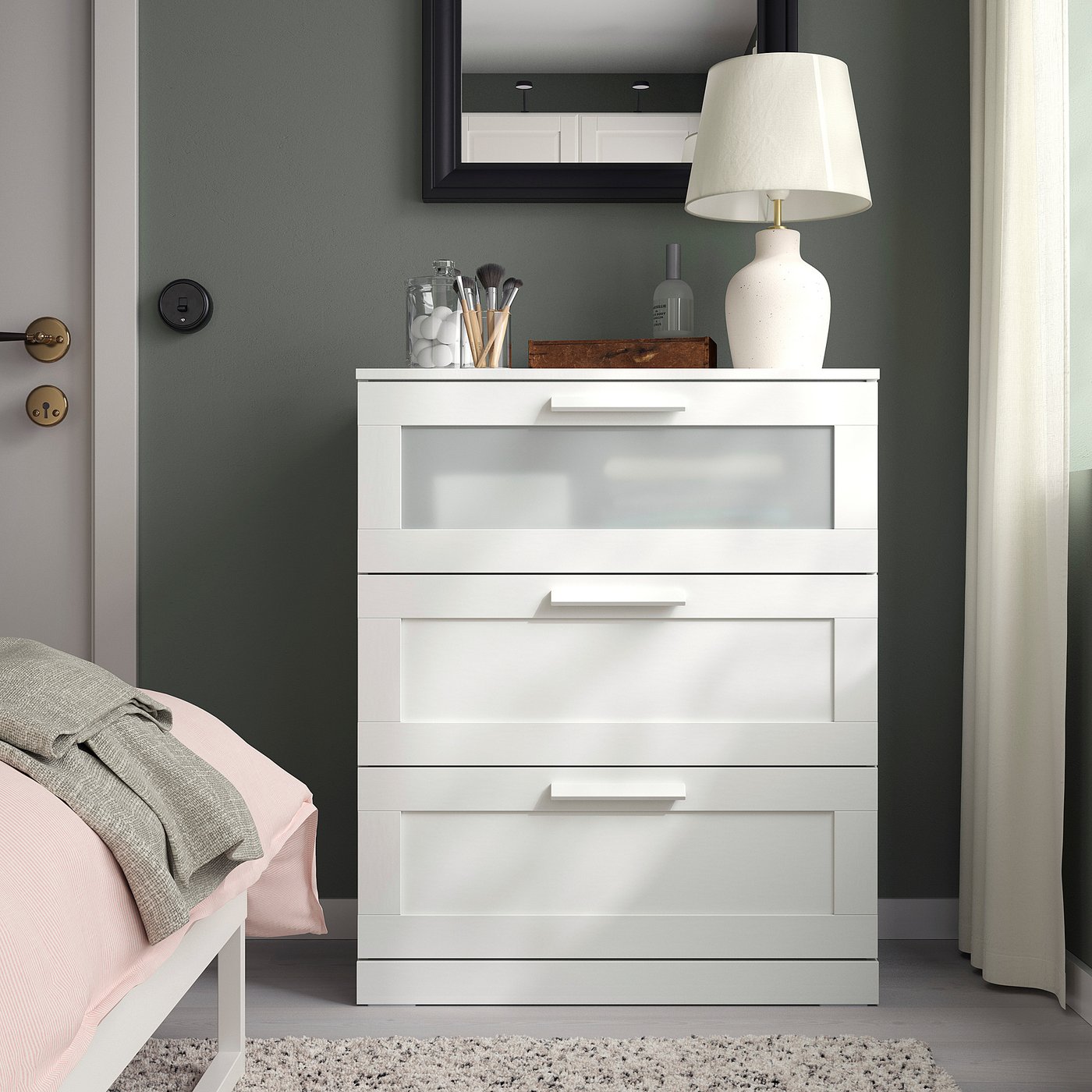 BRIMNES chest with glass top drawer, 3 drawers beside bed, lamp, mirror, decor.