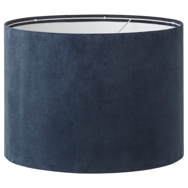 A MOLNSKIKT navy blue, recycled polyester lampshade with a sleek, cylindrical shape and soft velvet texture.