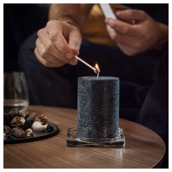 FRUKTSKOG Vela aromática grande, Vetiver y geranio/Negro-turquesa, 30 hr