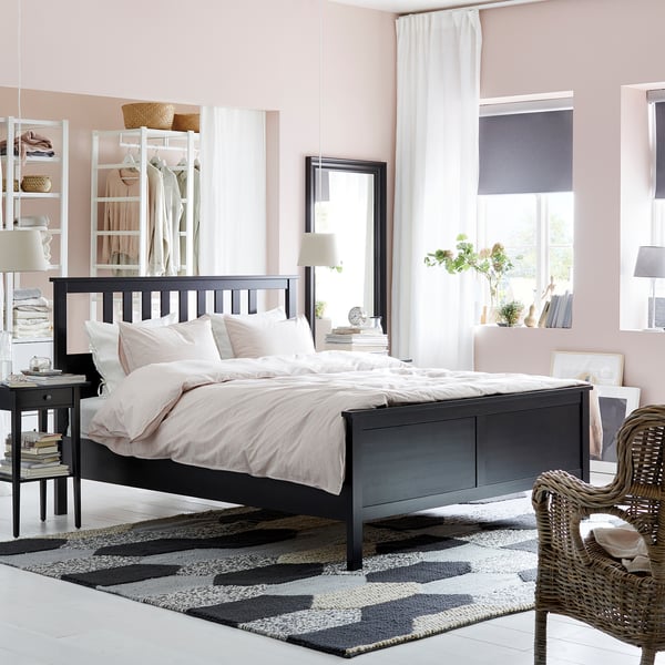 HEMNES Base de cama, negro-café/Luröy, Matrimonial