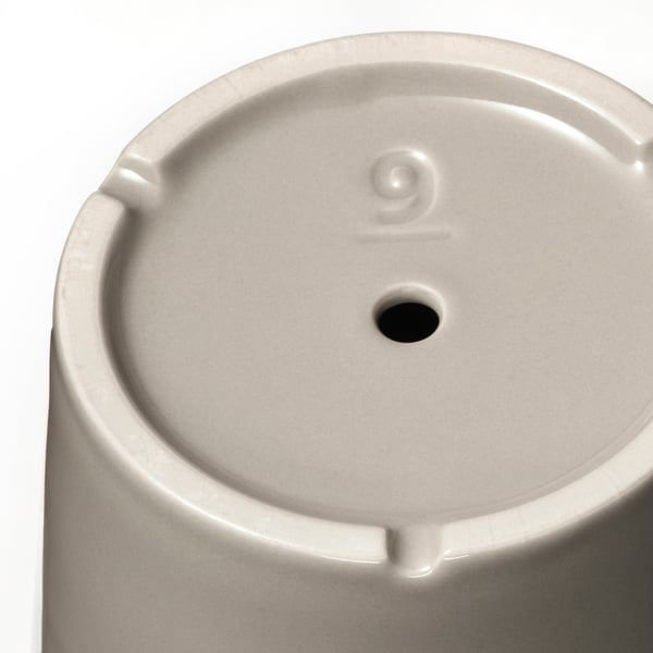 KLOTLÖNN Maceta con plato, int/ext/gris/beige, 9 cm