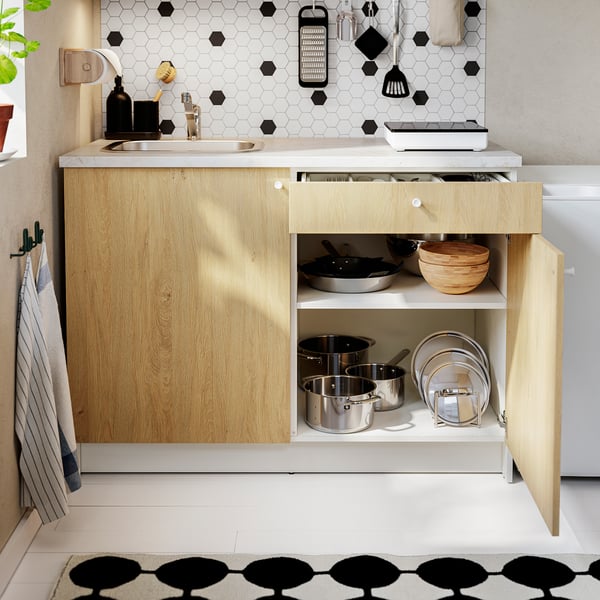 KNOXHULT Gabinete bajo con puertas y cajón, efecto roble, 121.9x61.0x91.4 cm