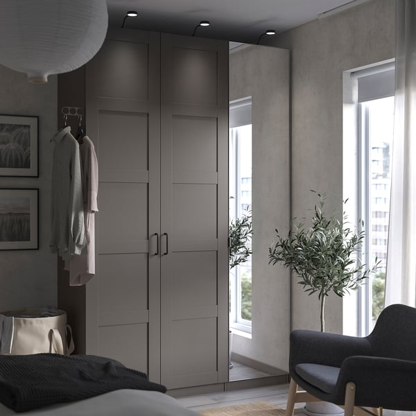 PAX / BERGSBO/ÅHEIM Combinación de clóset, gris oscuro gris oscuro/espejo, 150x60x236 cm