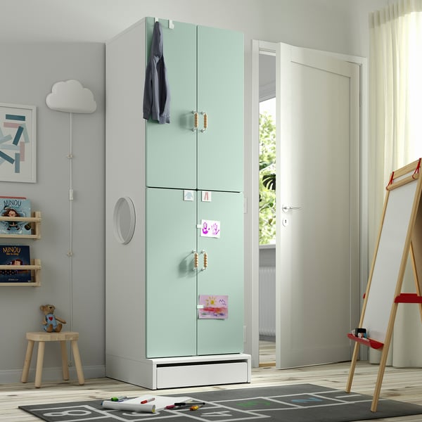 SMÅSTAD / UPPFÖRA Clóset, blanco Verde claro/+2 rieles para ropa, 60x65x196 cm