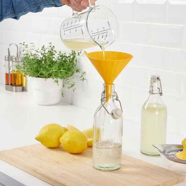 UPPFYLLD Embudo, amarillo vivo, 11 cm